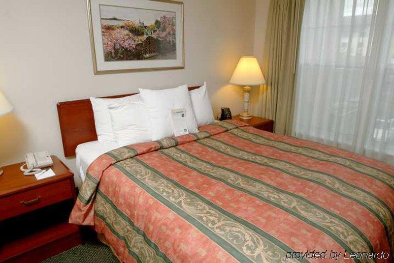 Homewood Suites By Hilton Erie Kearsarge Rum bild