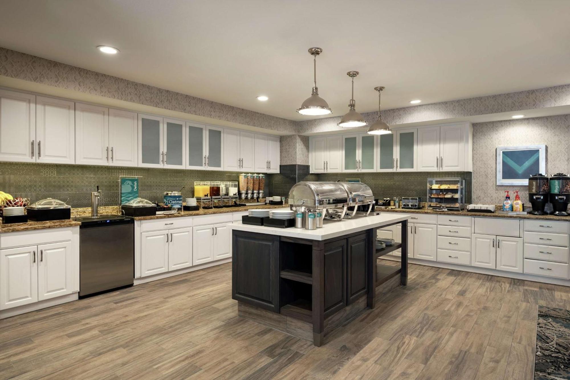 Homewood Suites By Hilton Erie Kearsarge Exteriör bild