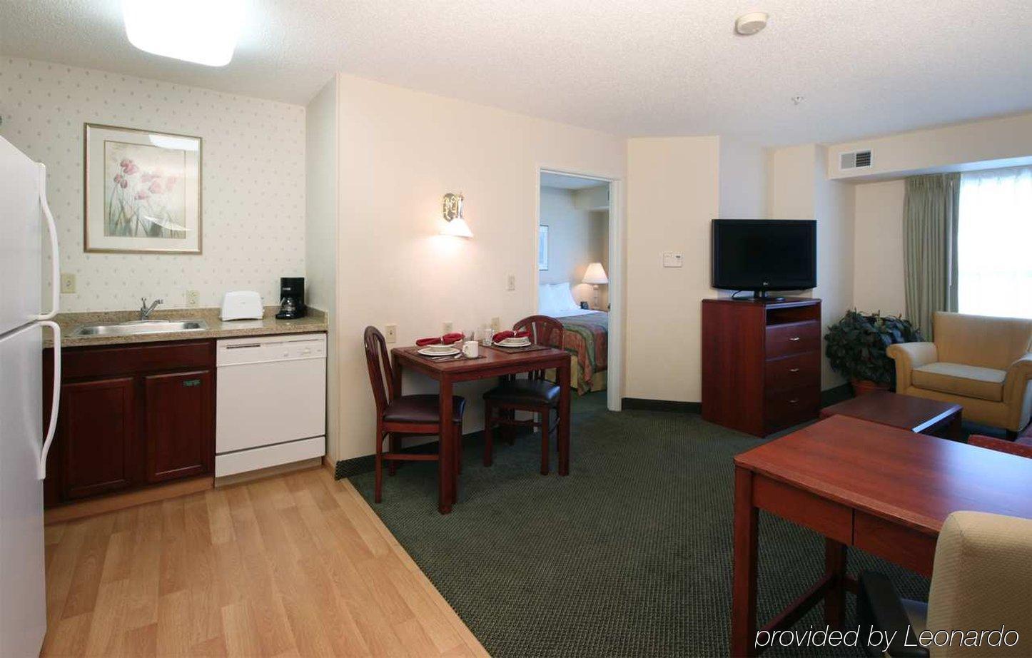 Homewood Suites By Hilton Erie Kearsarge Exteriör bild